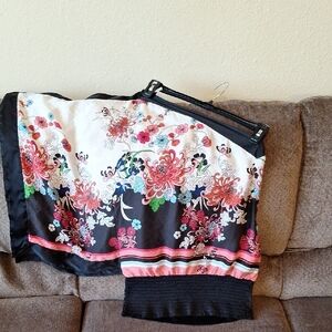 Bebe Asymmetrical Blouse in Pink and Black. One Shoulder Out. Size XXS